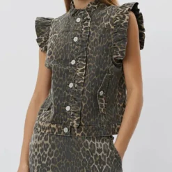 A VIEW Kamma Waistcoat Denim Blue