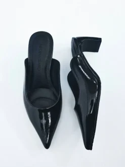 BIANCO MEDINA Rowe Heel Cutline Mule Sort