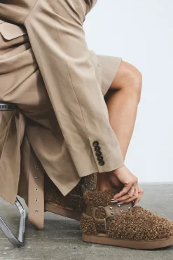BIANCO MEDINA Varm Flatform Ankel Boot Taupe