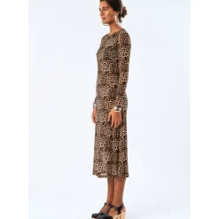 LOLLYS LAUNDRY Logan Maxi Dress Leopard Print