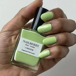 NAILBERRY Neglelak Pistachi-Oh!