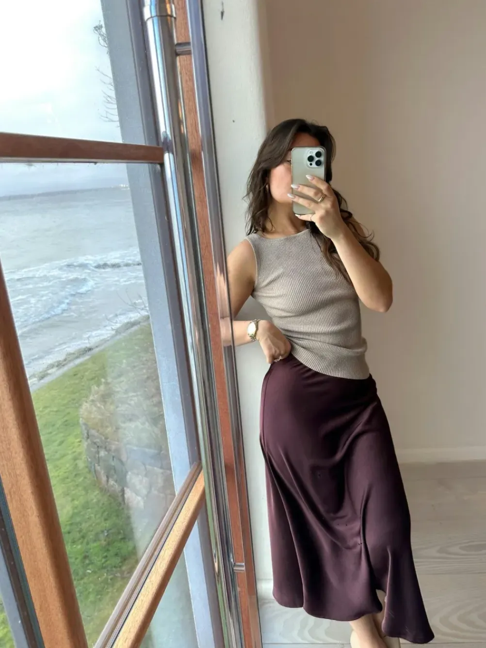 NEO NOIR Bovary Skirt Burgundy
