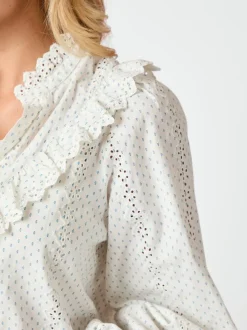NEO NOIR Degas Embroidery Blouse Off White