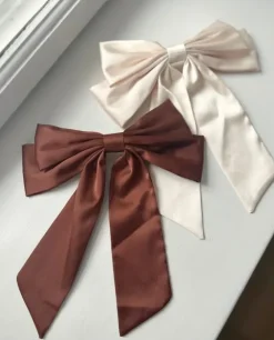 PICO COPENHAGEN Isabella Bow Barette Cognac