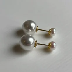 SASSY COPENHAGEN Sophie Small Double Pearl Øreringe